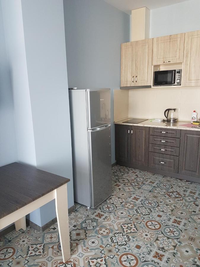 Apartment Lotos Batumi 72 Exterior foto